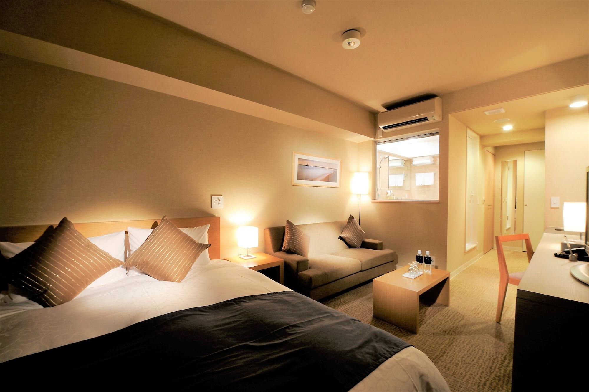 Roppongi Hotel S Токио Экстерьер фото